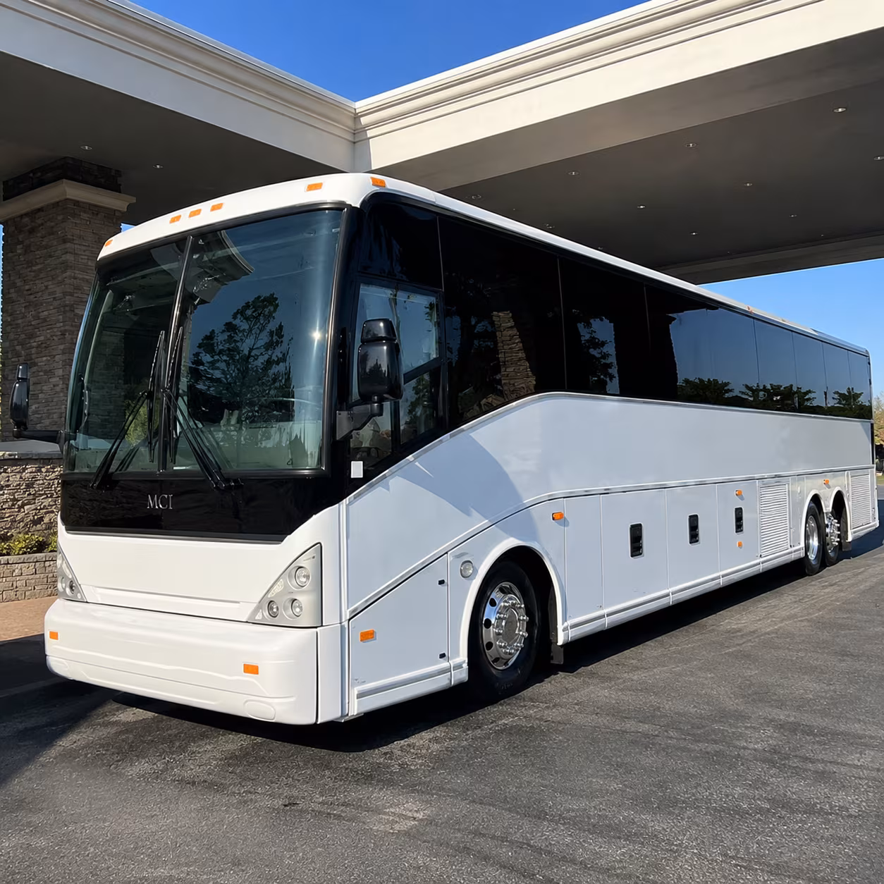 bus rental options for hillsboro trips